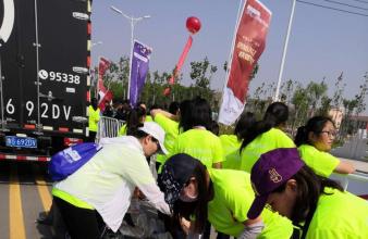 2019利津馬拉松開跑，分發(fā)獎(jiǎng)牌、餐包等志愿者活動(dòng)